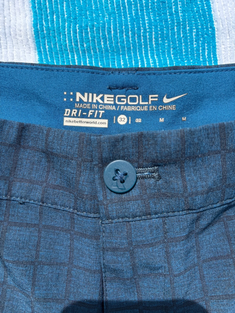 Nike Golf Dri-Fit Men's Blue Athletic Shorts size 32 Waist Like New - Picture 3 of 5